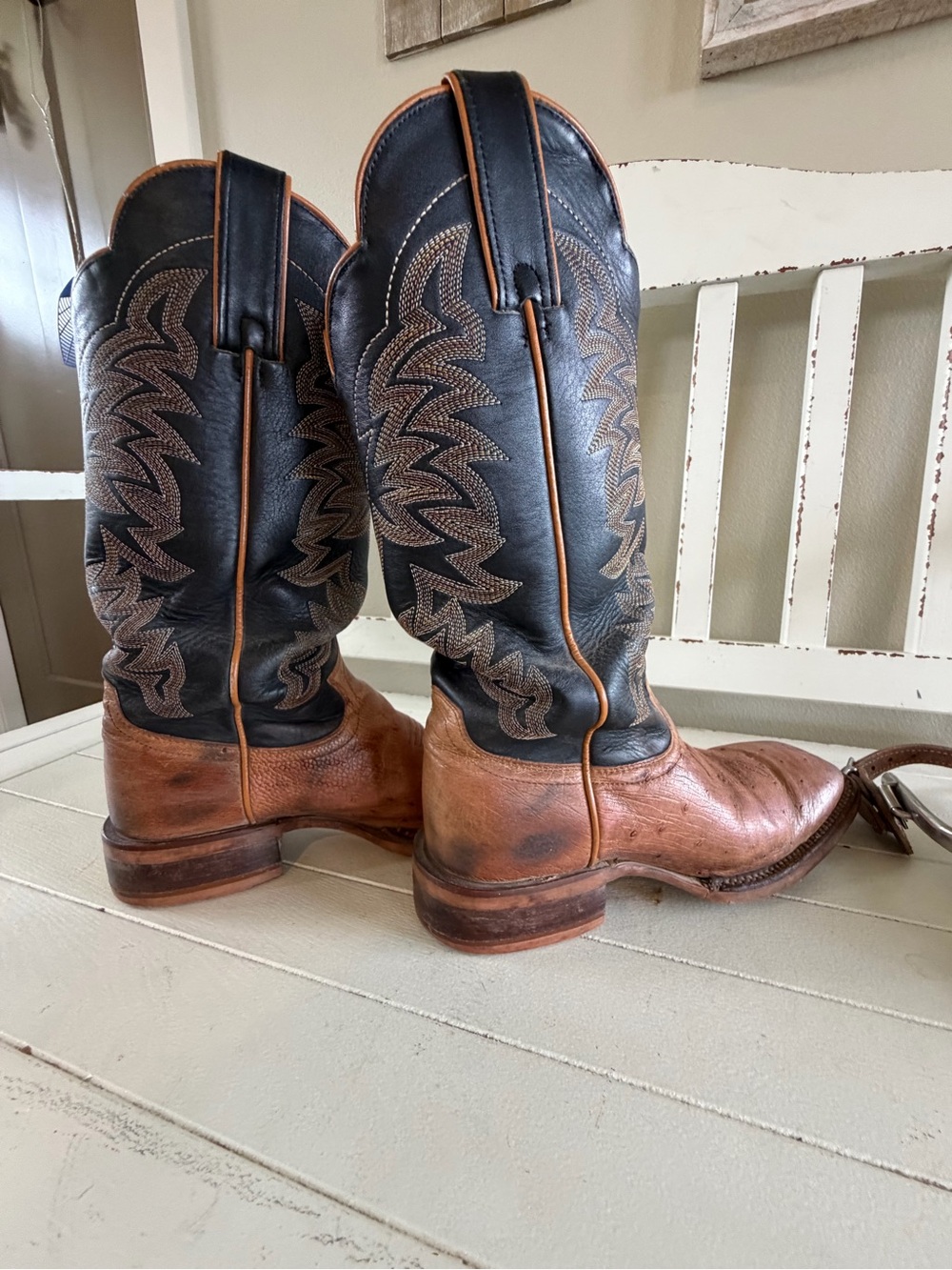 Justin Boots Two-Tone Black Shaft with Brown Foot Women's Heeled Cowboy Boots